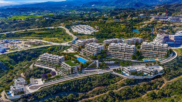 3 Zimmer Wohnung zu verkaufen in La Concha - Resina Golf, Estepona mit Pool Garage - 638.000 € (Ref: 9654258)