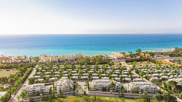 3 chambre Appartement à vendre à Resinera-Voladilla, Estepona avec piscine garage - 1 270 000 € (Ref: 9665240)