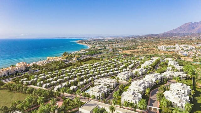 3 chambre Appartement à vendre à Resinera-Voladilla, Estepona avec piscine garage - 1 270 000 € (Ref: 9665240)