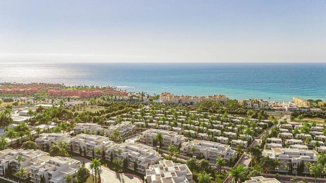 3 chambre Appartement à vendre à Resinera-Voladilla, Estepona avec piscine garage - 1 270 000 € (Ref: 9665240)