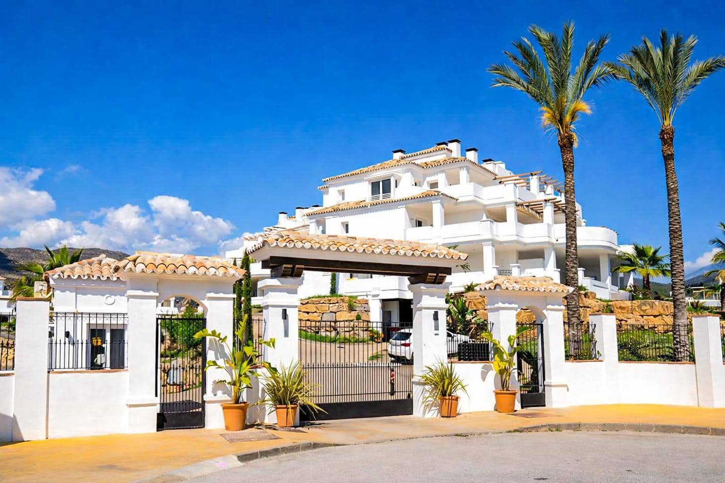 3 sovrum Lägenhet till salu i Marbella med pool garage - 720 000 € (Ref: 9665342)