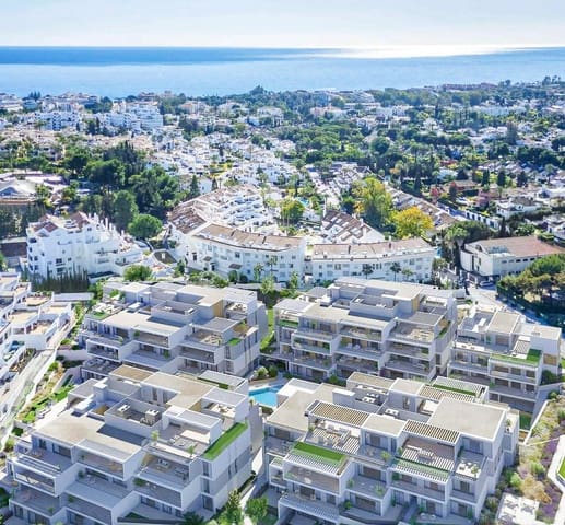 4 bedroom Flat for sale in Nueva Andalucía Centro, Marbella with pool garage - € 2,450,000 (Ref: 9676390)