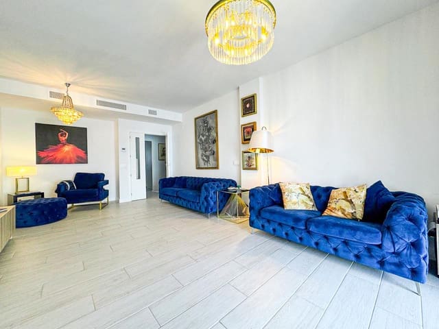 3 slaapkamer Flat te koop in Zona Calvario, Estepona met zwembad garage - € 488.000 (Ref: 9786807)