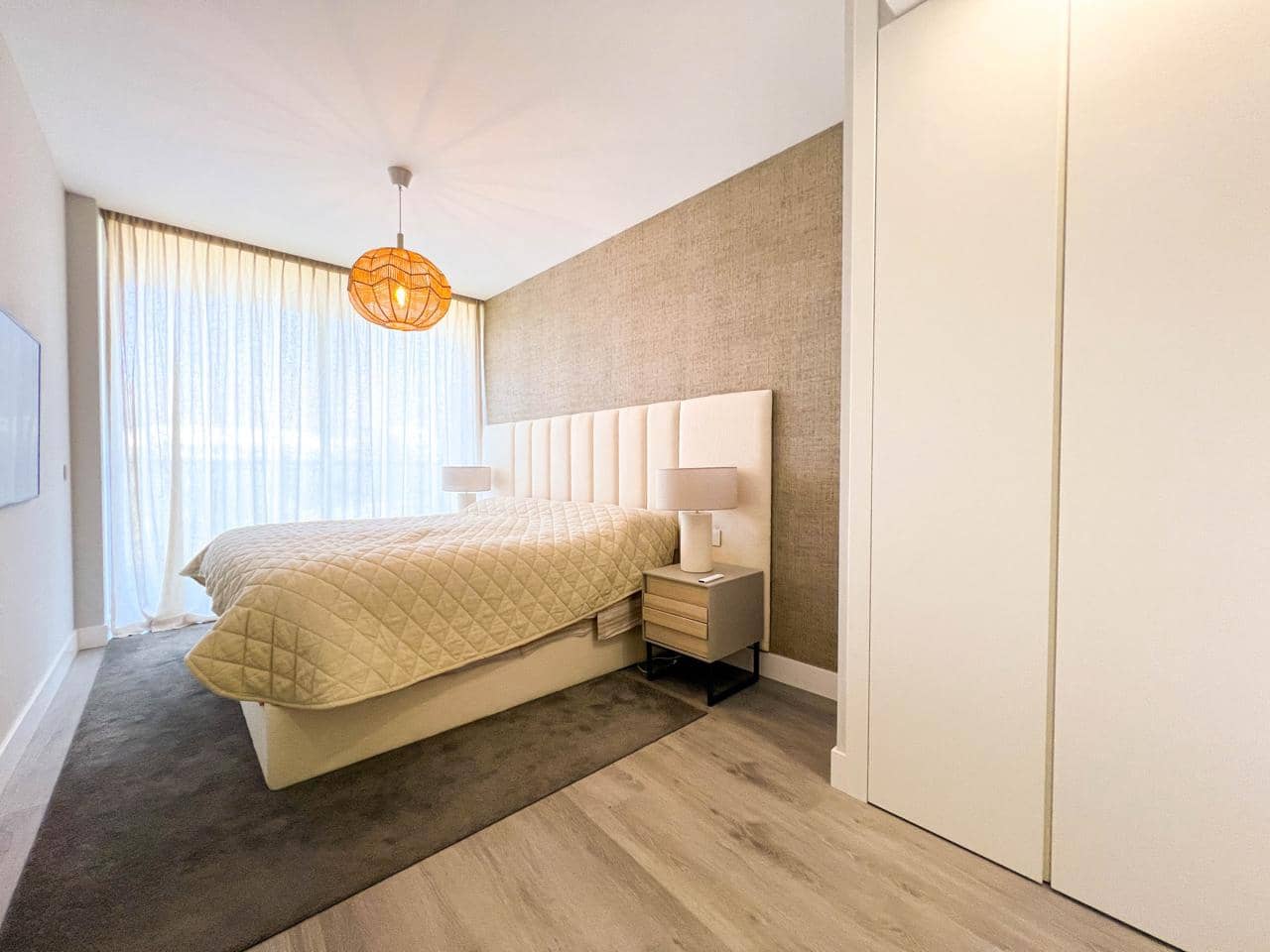 Piso de 3 habitaciones en Casares en venta con piscina garaje - 1.400.000 € (Ref: 9790083)