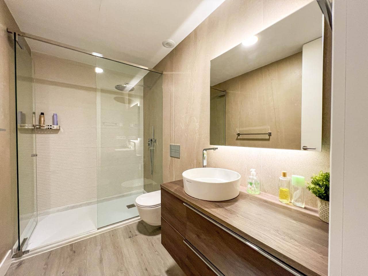 Piso de 3 habitaciones en Casares en venta con piscina garaje - 1.400.000 € (Ref: 9790083)