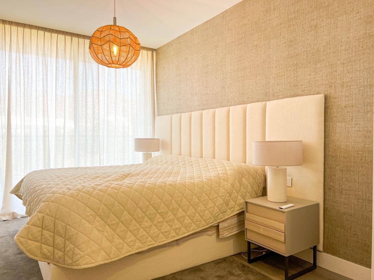 Piso de 3 habitaciones en Casares en venta con piscina garaje - 1.400.000 € (Ref: 9790083)