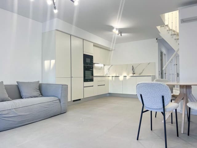 3 sypialnia Willa na sprzedaż w Saladillo-Benamara, Estepona z basenem garażem - 820 000 € (Ref: 9798501)