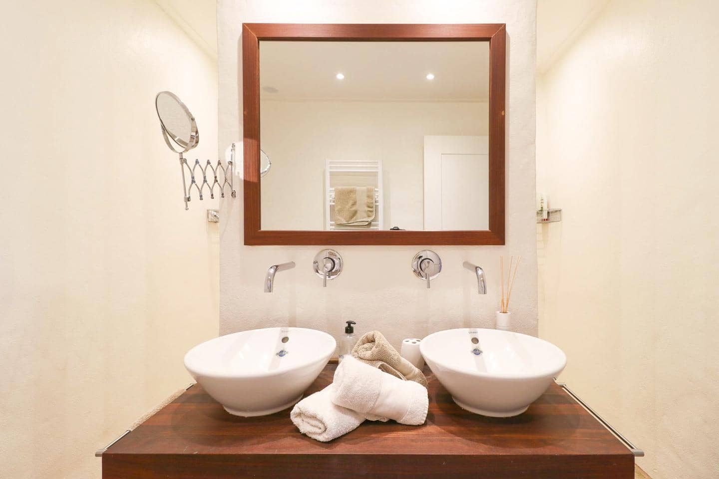 Chalet de 4 habitaciones en Benahavís en venta con piscina garaje - 1.850.000 € (Ref: 9810443)