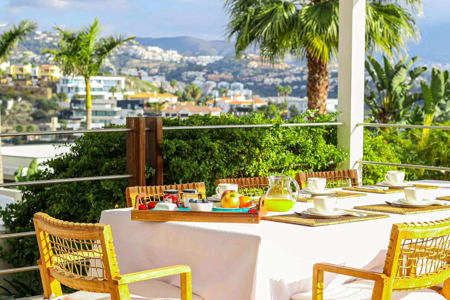 Chalet de 4 habitaciones en Benahavís en venta con piscina garaje - 1.850.000 € (Ref: 9810443)