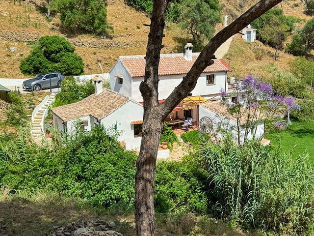 4 chambre Finca/Maison de Campagne à vendre à Casares avec piscine - 850 000 € (Ref: 9810865)
