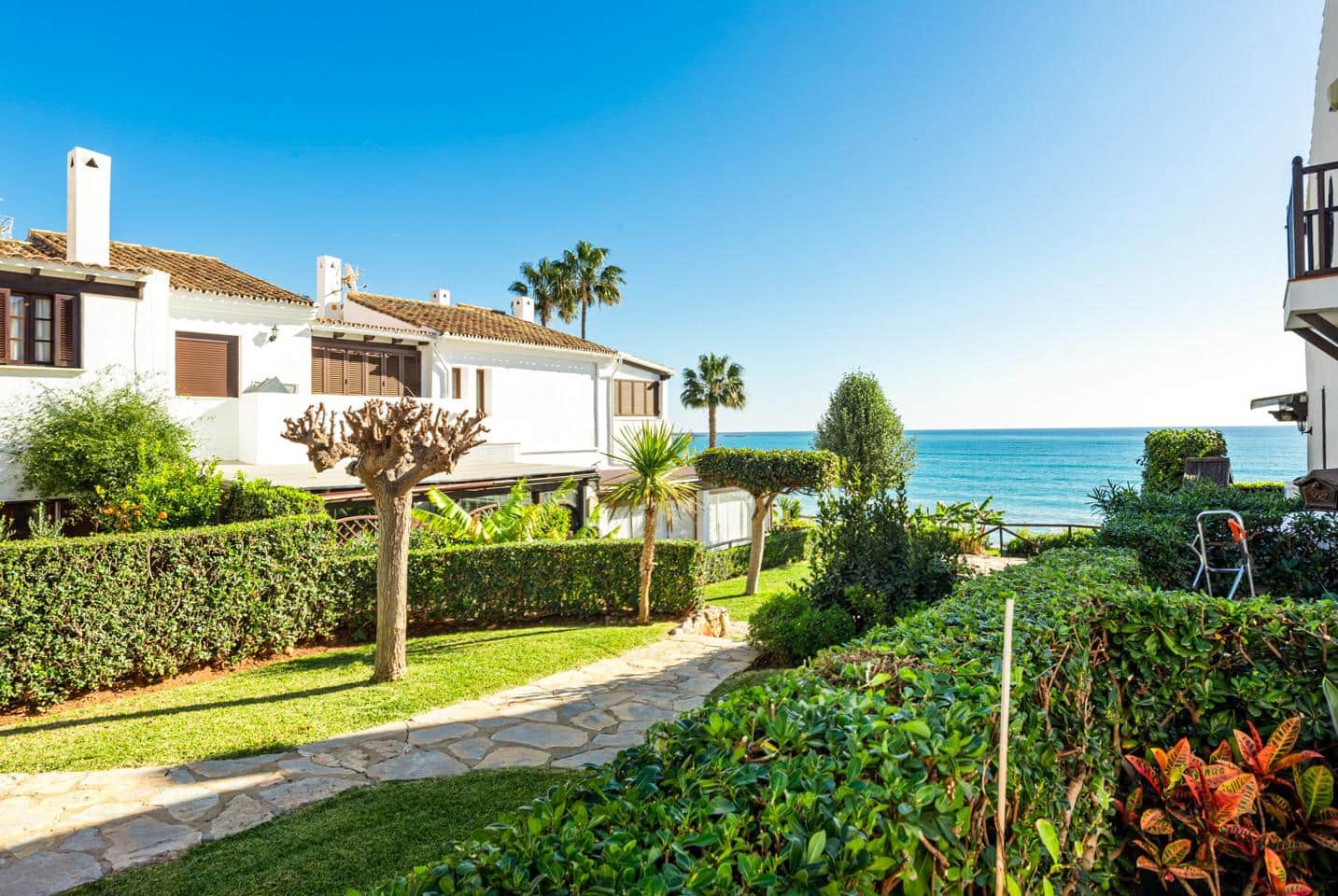 2 camera da letto Villa in vendita in Estepona con piscina garage - 469.000 € (Rif: 9811060)