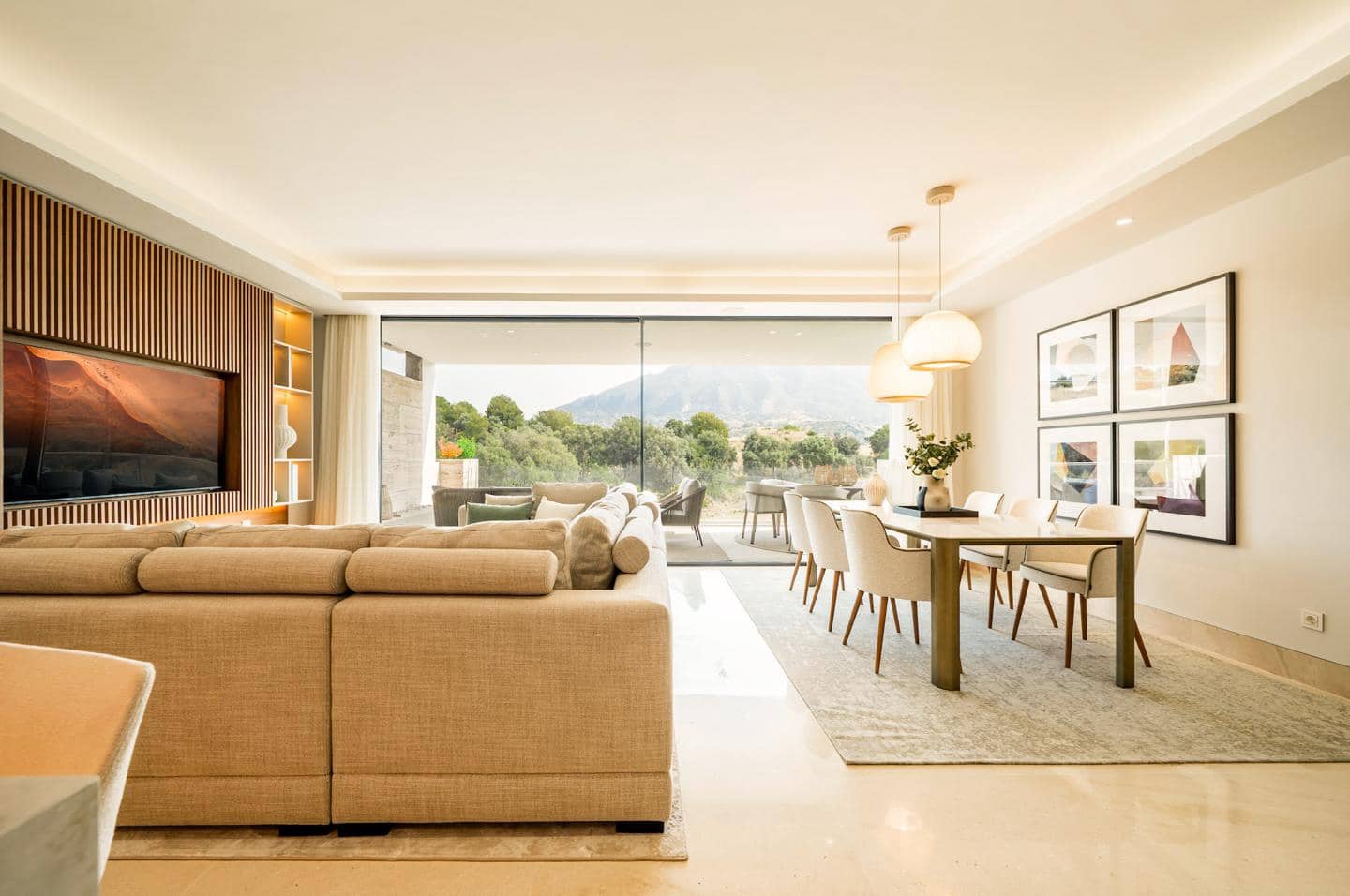 2 slaapkamer Flat te koop in Marbella met zwembad garage - € 1.176.270 (Ref: 9849071)