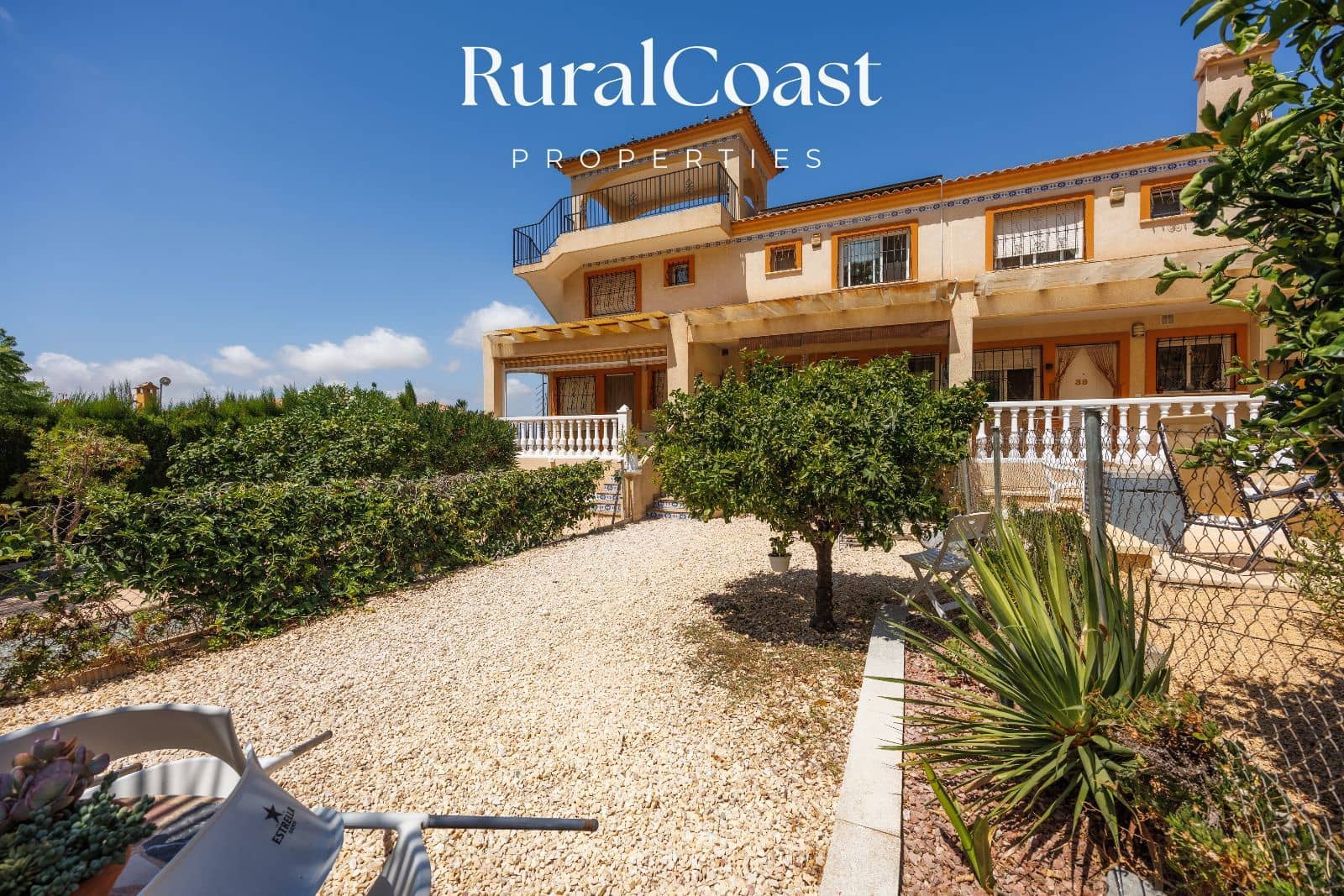 3 Zimmer Haus zu verkaufen in Busot mit Pool - 269.000 € (Ref: 10004840)
