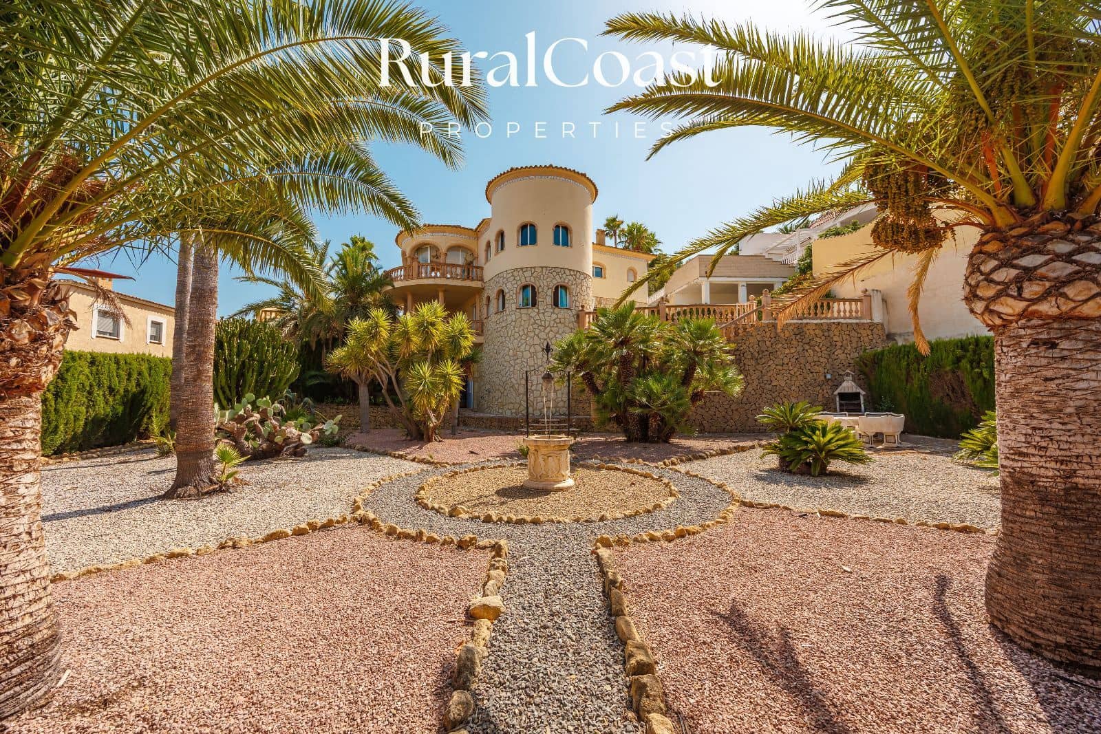 3 slaapkamer Villa te koop in La Nucia met zwembad garage - € 799.000 (Ref: 10007963)