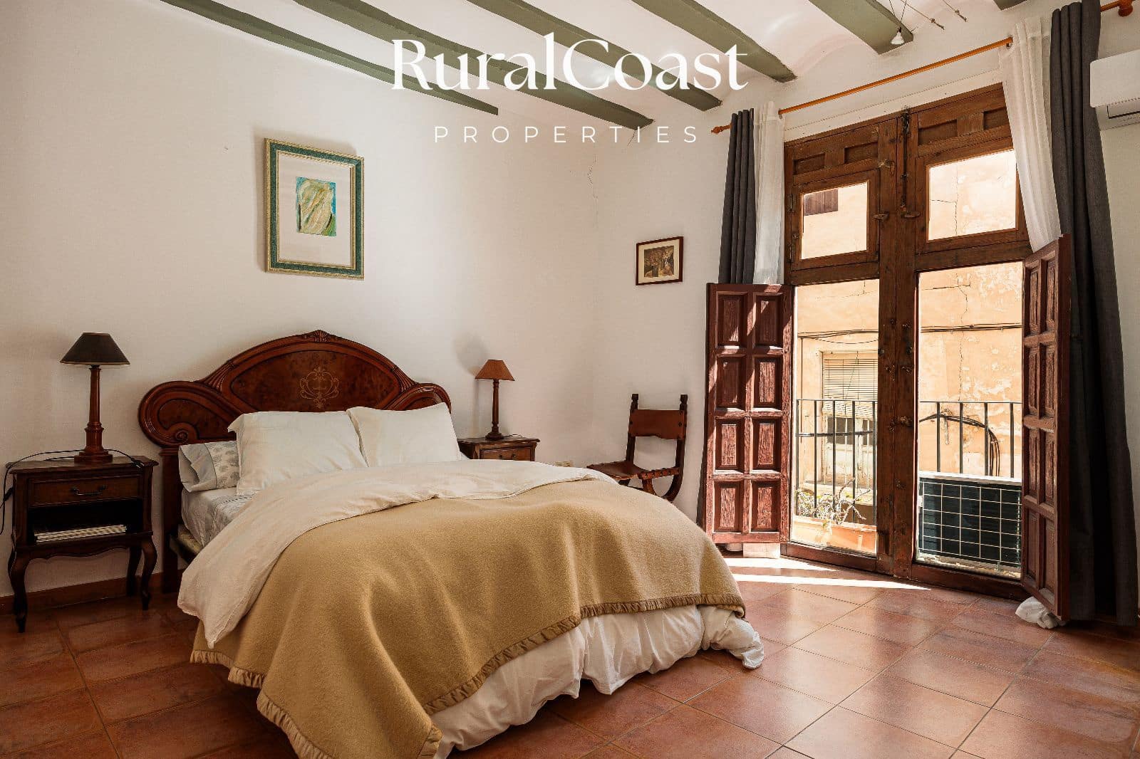 7 bedroom Commercial for sale in Jijona / Xixona - € 585,000 (Ref: 10024667)