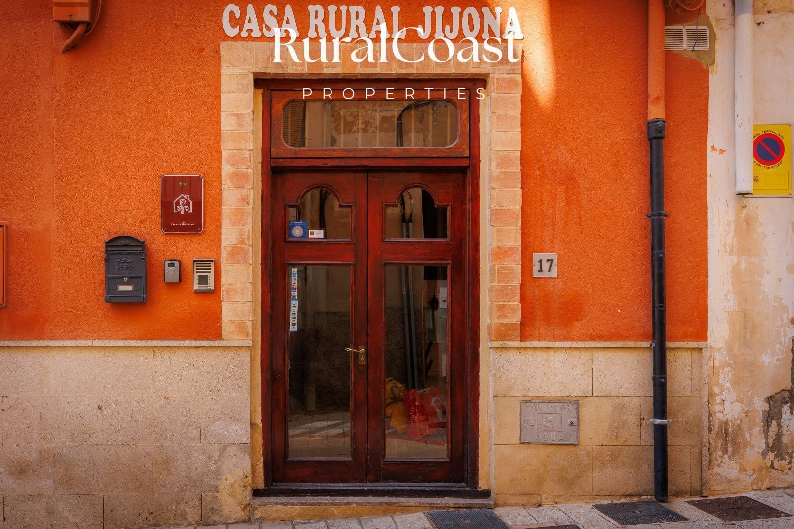 7 bedroom Commercial for sale in Jijona / Xixona - € 585,000 (Ref: 10024667)