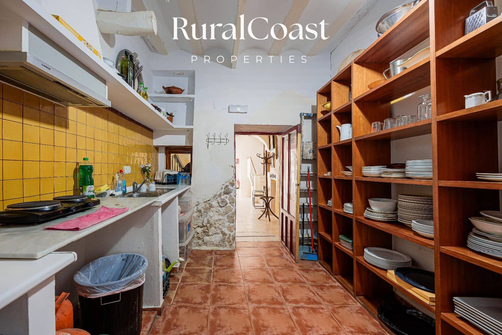 7 bedroom Commercial for sale in Jijona / Xixona - € 585,000 (Ref: 10024667)
