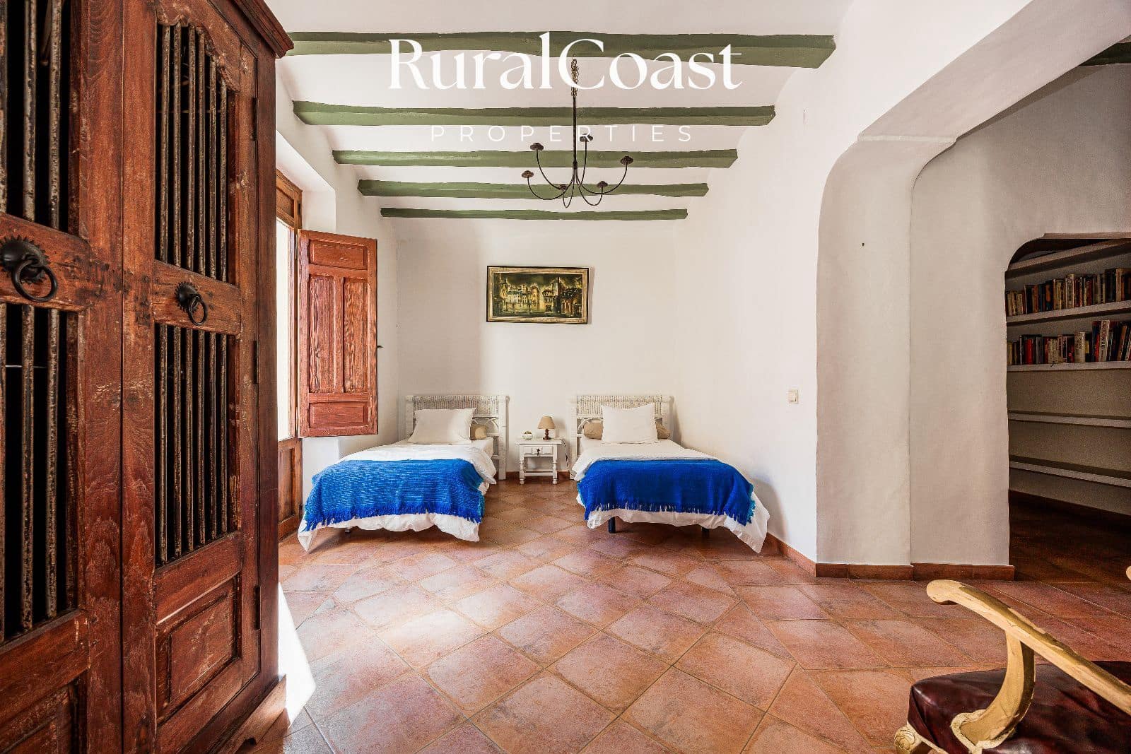 7 bedroom Commercial for sale in Jijona / Xixona - € 585,000 (Ref: 10024667)