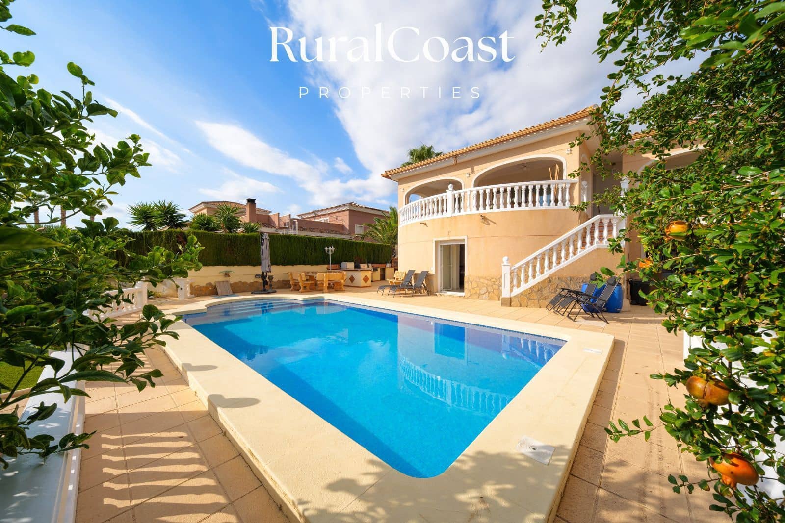 4 camera da letto Villa in vendita in Bonalba con piscina garage - 545.000 € (Rif: 10085123)