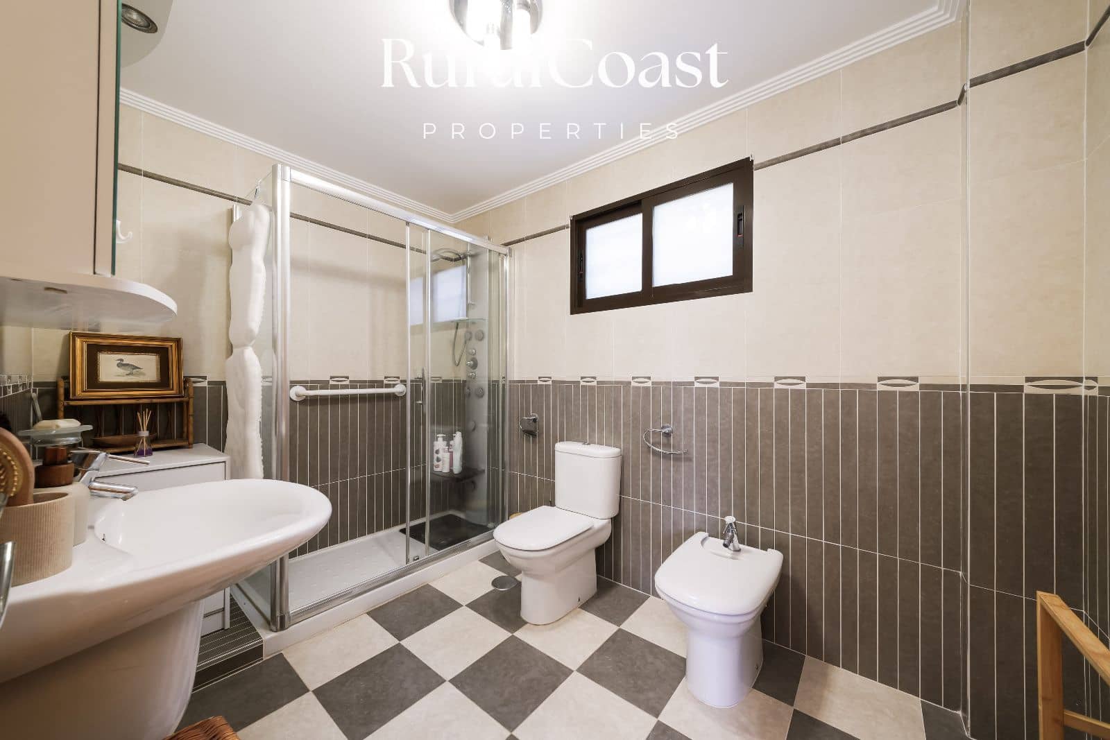4 soveværelse Villa til salg i Busot med swimmingpool garage - € 535.000 (Ref: 10155745)