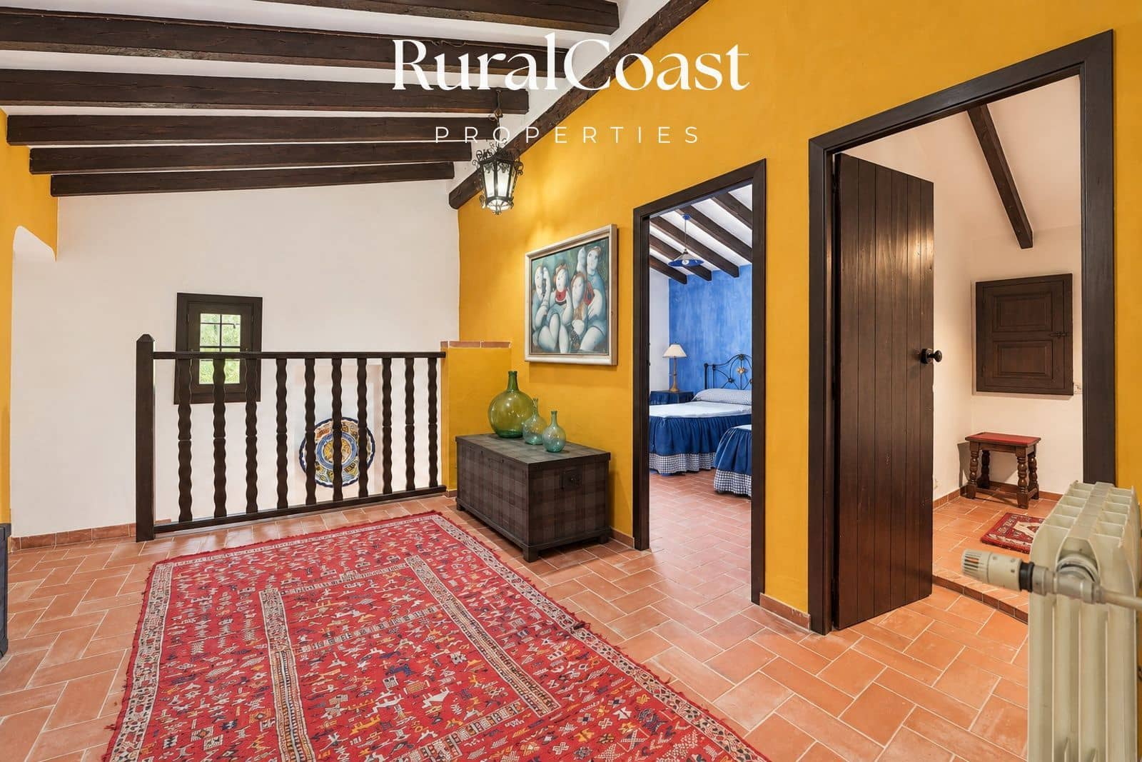 5 bedroom Villa for sale in La Torre de les Macanes with garage - € 415,000 (Ref: 10158181)
