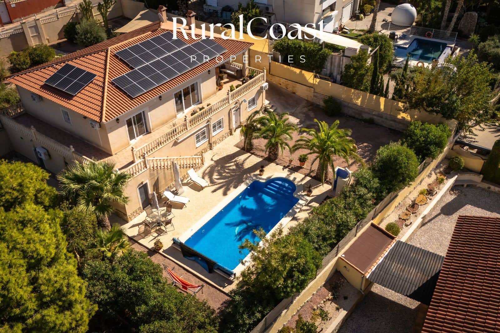5 soveværelse Villa til salg i Busot med swimmingpool - € 499.000 (Ref: 10158500)