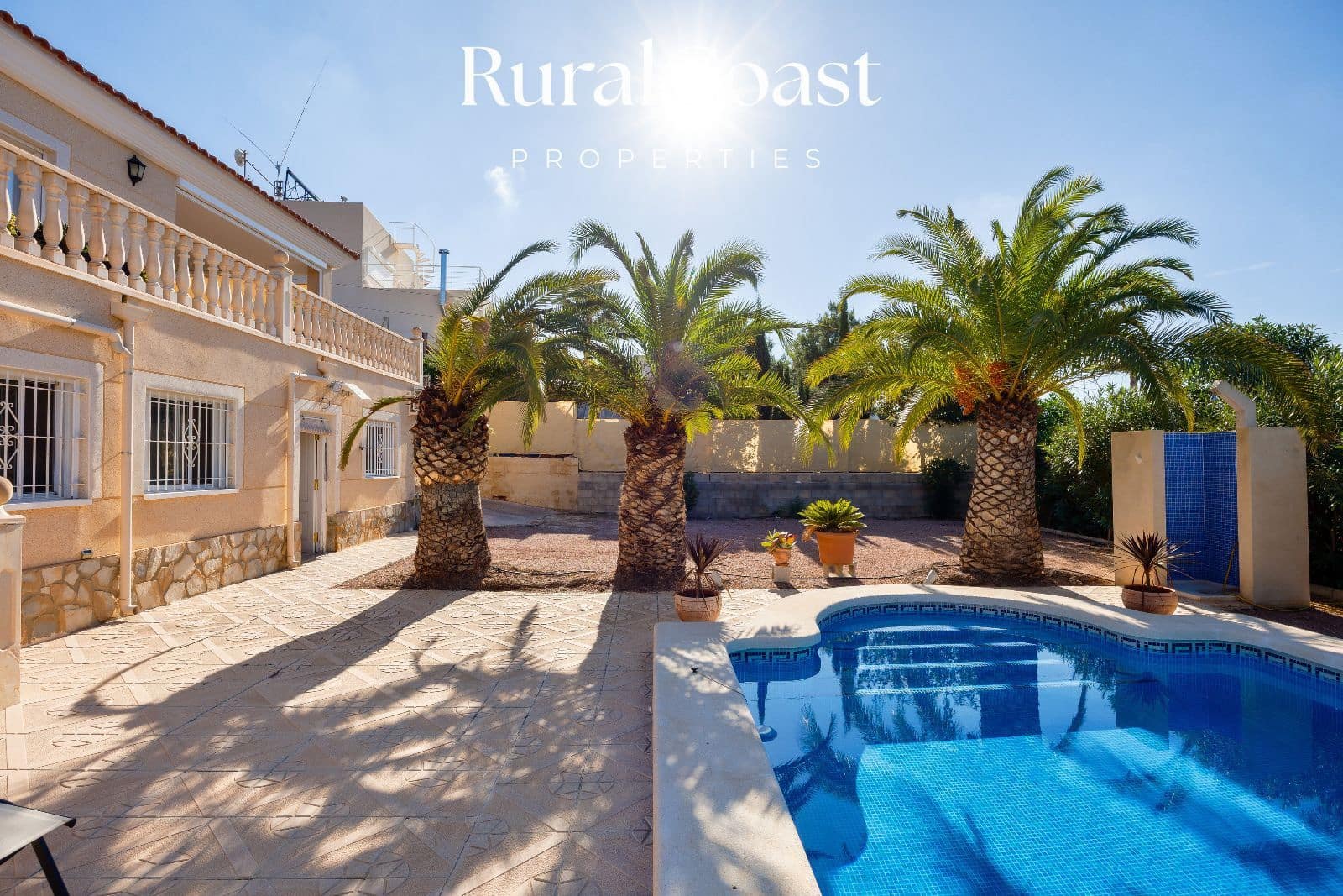 5 soveværelse Villa til salg i Busot med swimmingpool - € 499.000 (Ref: 10158500)