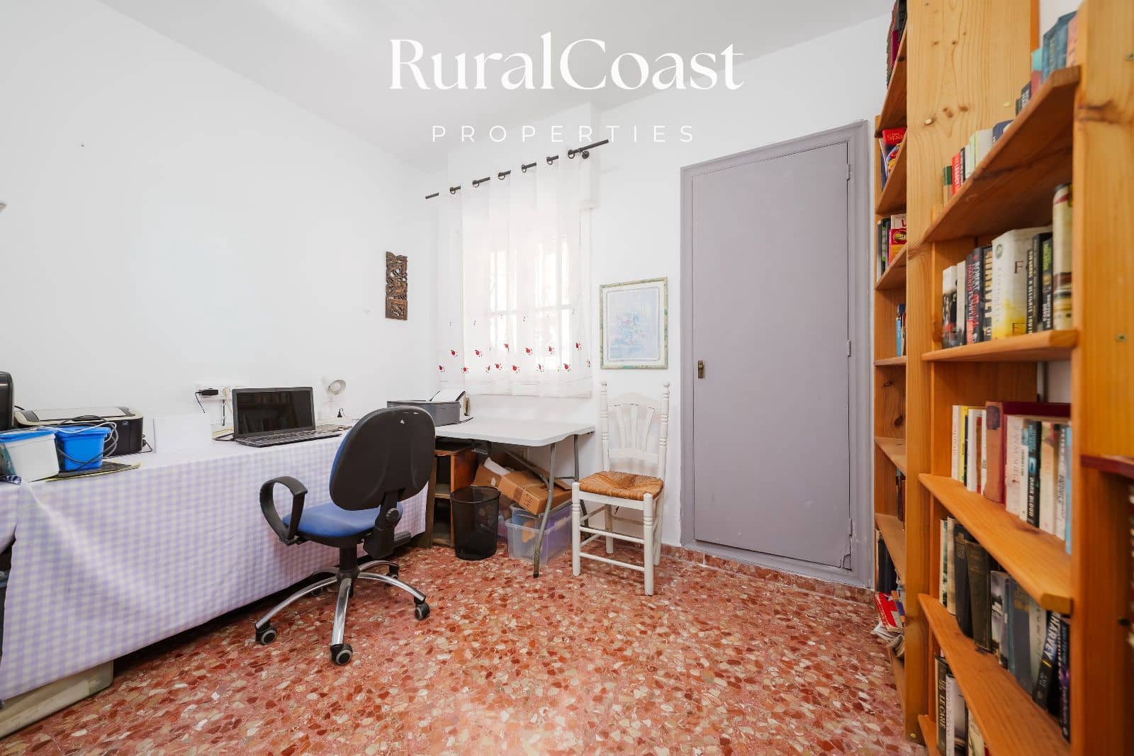 Chalet de 6 habitaciones en Jijona / Xixona en venta con piscina garaje - 250.000 € (Ref: 10181023)