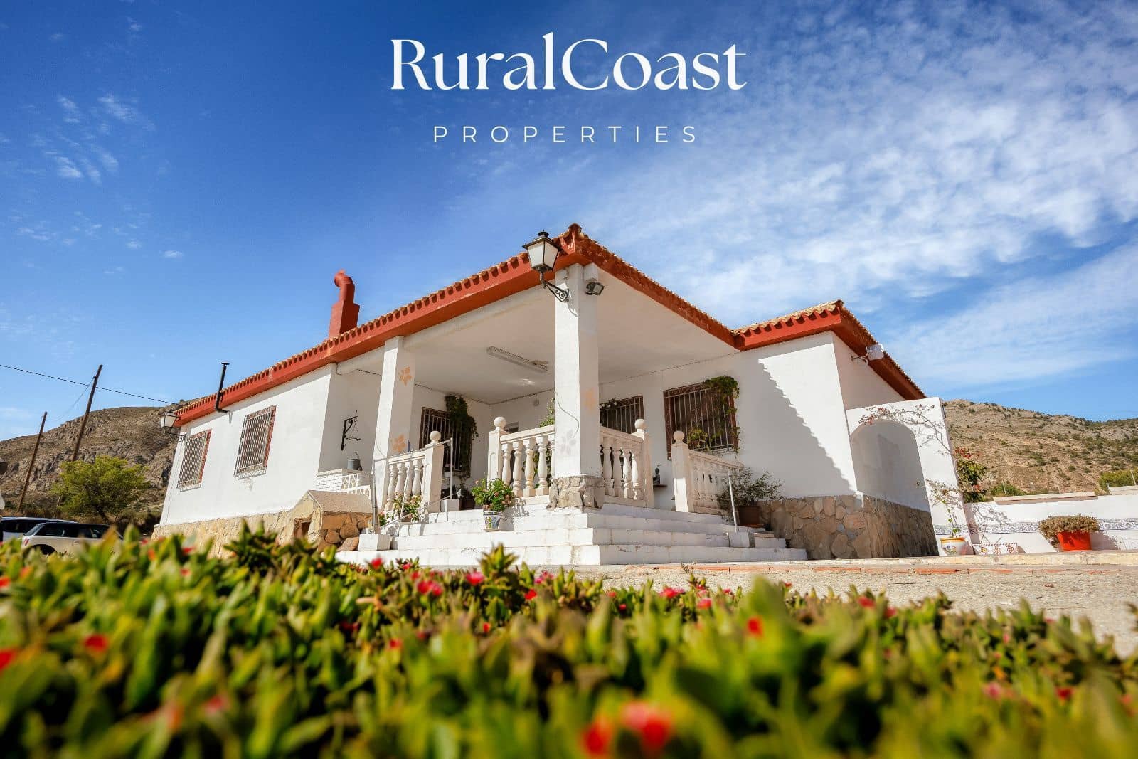 Chalet de 6 habitaciones en Jijona / Xixona en venta con piscina garaje - 250.000 € (Ref: 10181023)