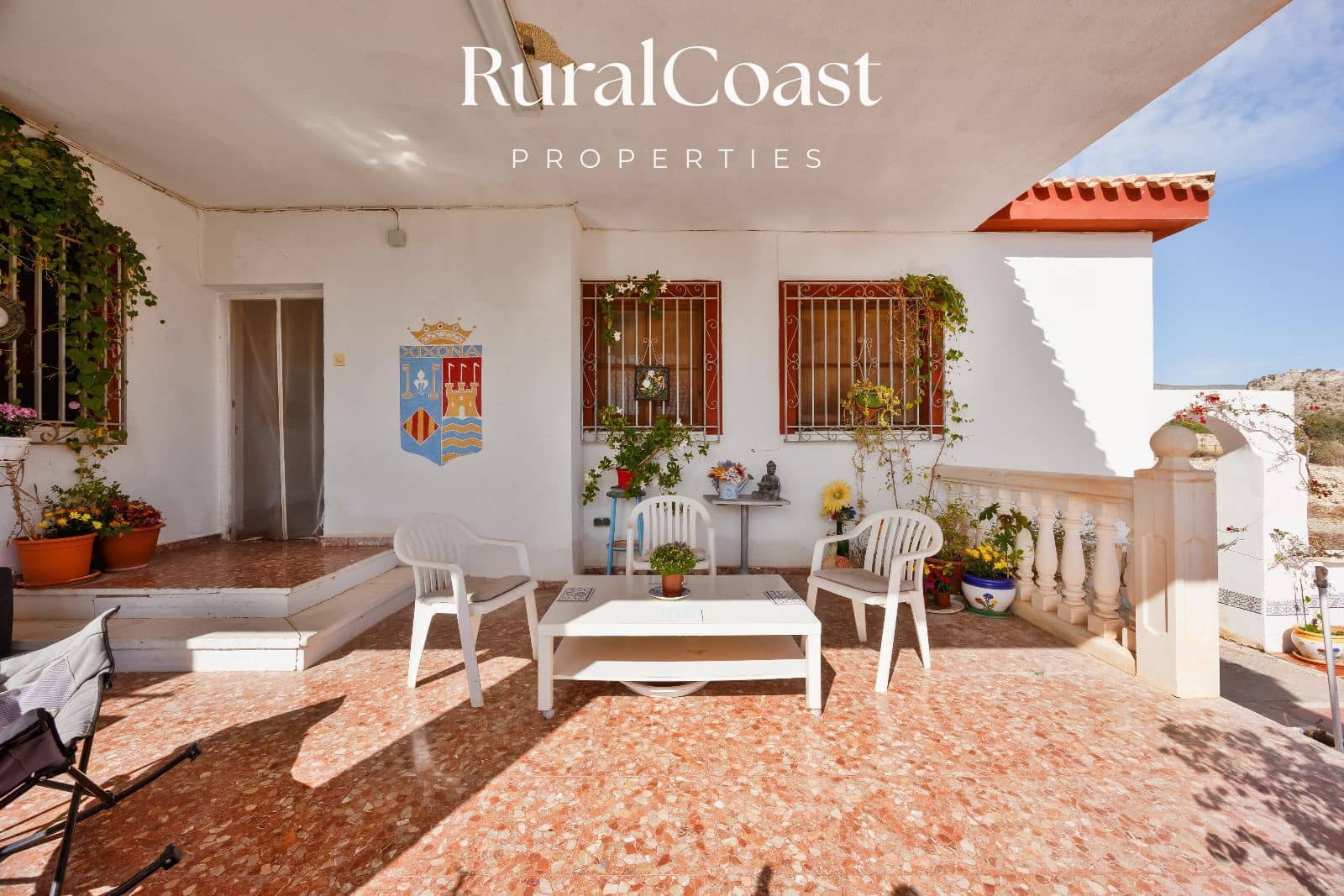 Chalet de 6 habitaciones en Jijona / Xixona en venta con piscina garaje - 250.000 € (Ref: 10181023)