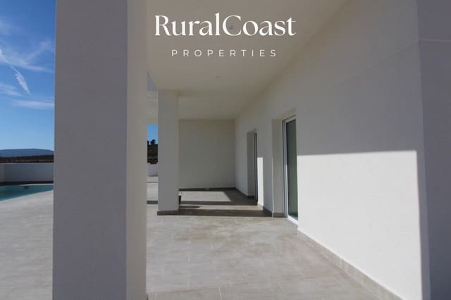 3 Zimmer Villa zu verkaufen in La Romana mit Pool - 335.000 € (Ref: 6128888)