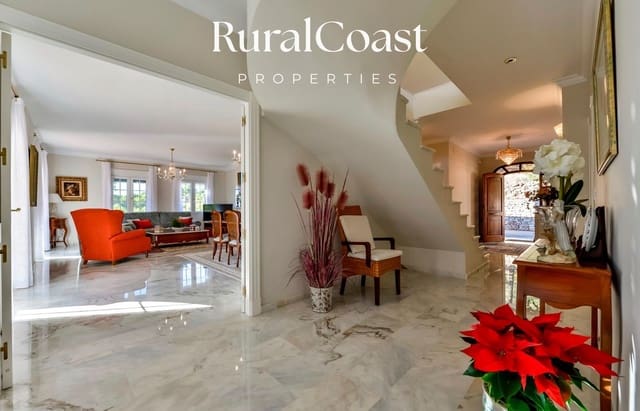 6 Zimmer Villa zu verkaufen in Finestrat Pueblo, Finestrat - 925.000 € (Ref: 6733915)