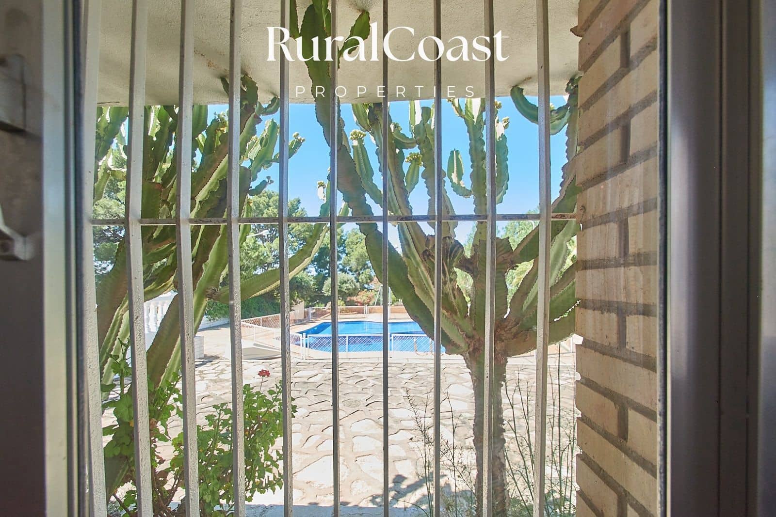 5 slaapkamer Villa te koop in Busot met zwembad - € 595.000 (Ref: 6911941)