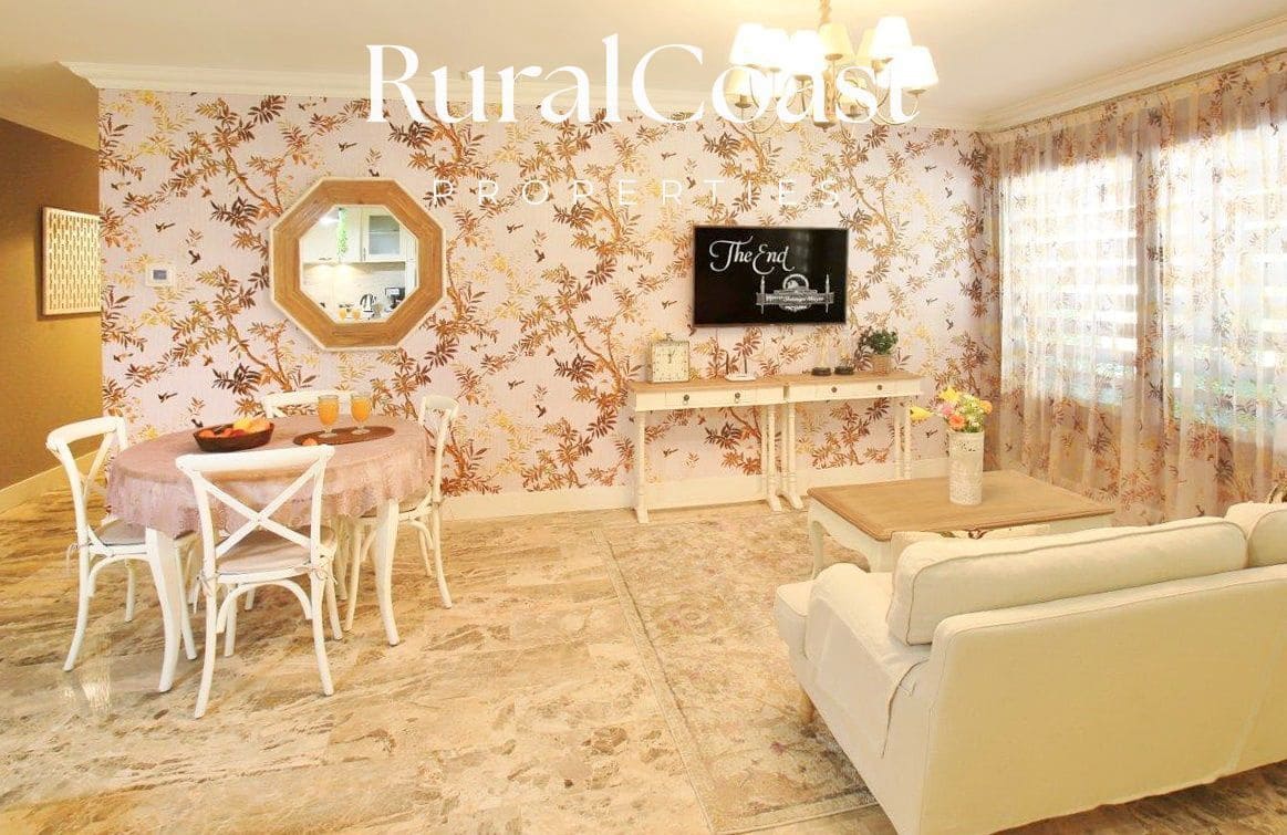 6 bedroom Villa for sale in El Campello with pool garage - € 3,800,000 (Ref: 7403519)