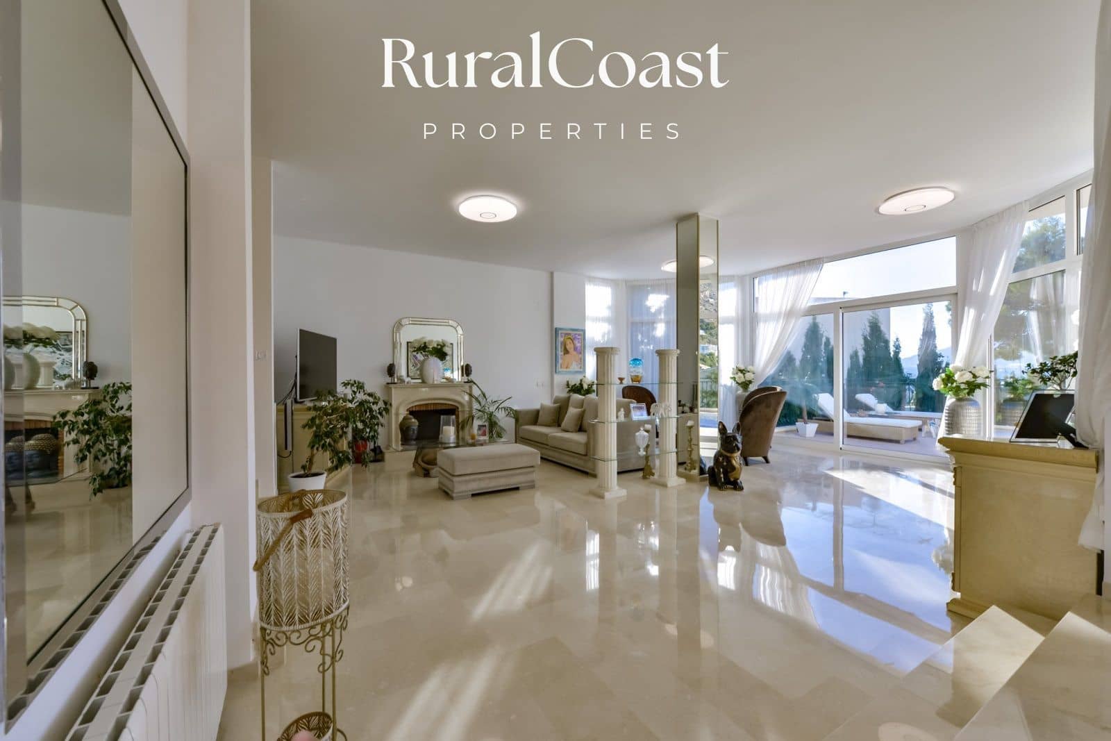 3 bedroom Villa for sale in Altea with pool garage - € 950,000 (Ref: 7403527)