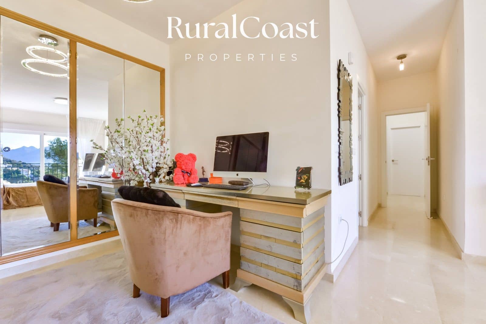 3 bedroom Villa for sale in Altea with pool garage - € 950,000 (Ref: 7403527)