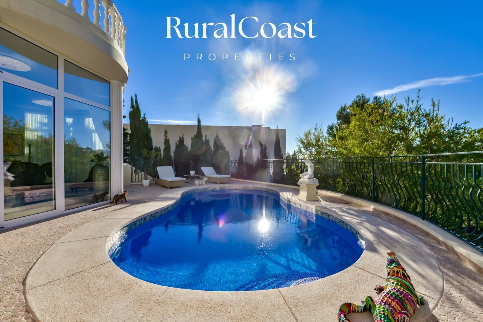 3 bedroom Villa for sale in Altea with pool garage - € 950,000 (Ref: 7403527)