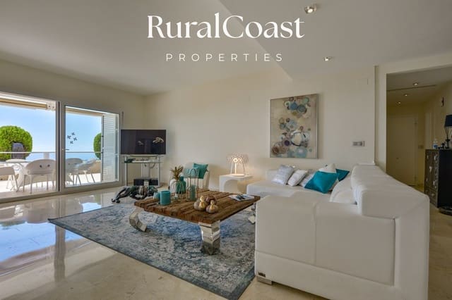 Piso de 4 habitaciones en Altea en venta con piscina garaje - 750.000 € (Ref: 7409150)