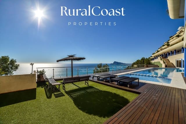 Piso de 4 habitaciones en Altea en venta con piscina garaje - 750.000 € (Ref: 7409150)