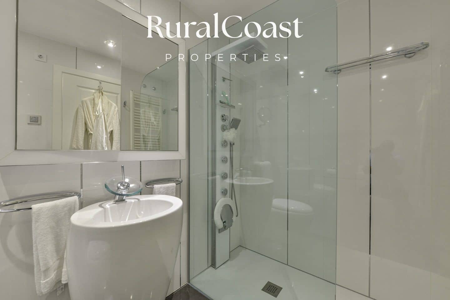 4 soverom Leilighet til salgs i Altea med svømmebasseng garasje - € 750 000 (Ref: 7409150)