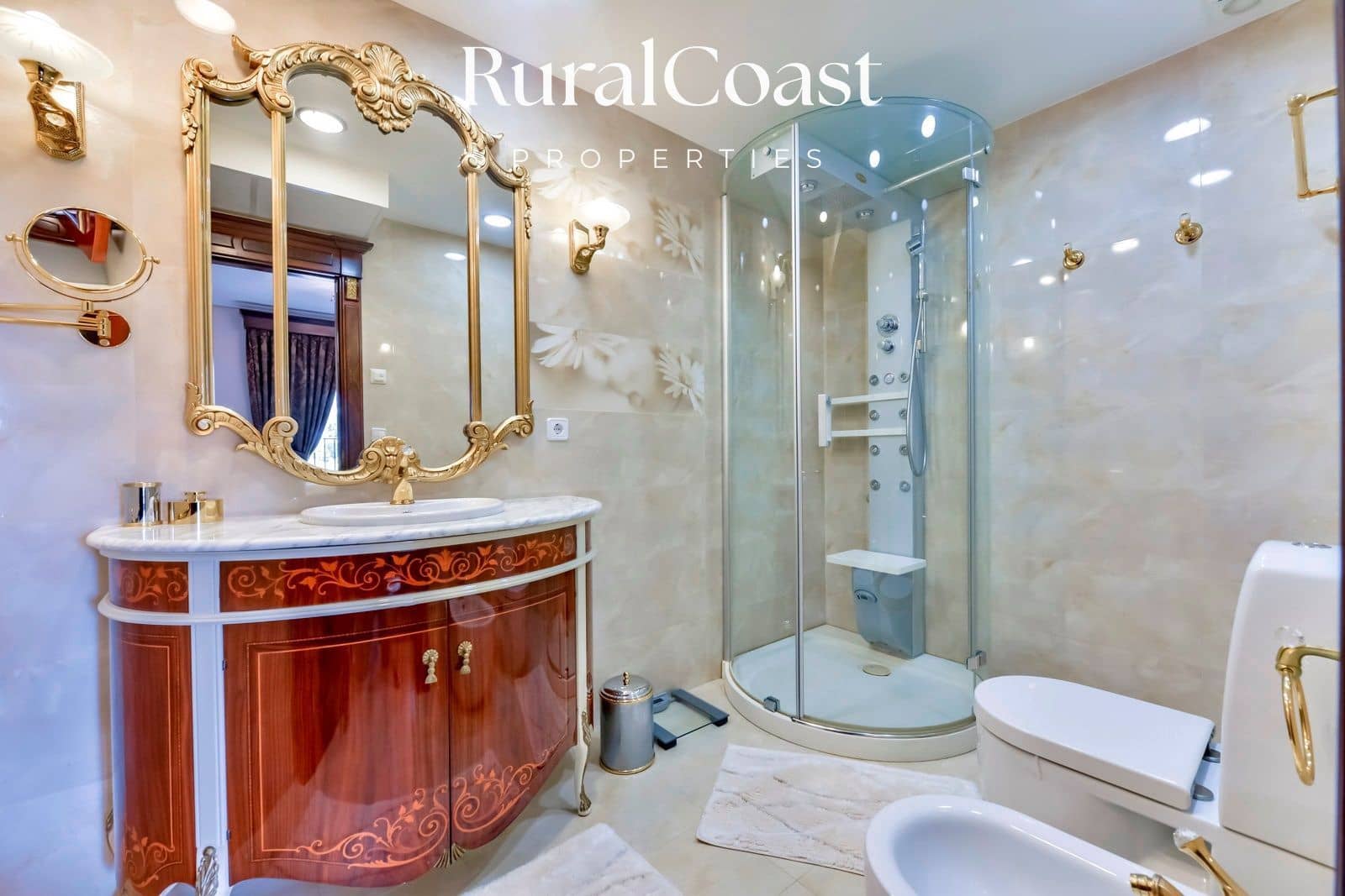 3 soveværelse Villa til salg i Altea med swimmingpool garage - € 880.000 (Ref: 7409152)