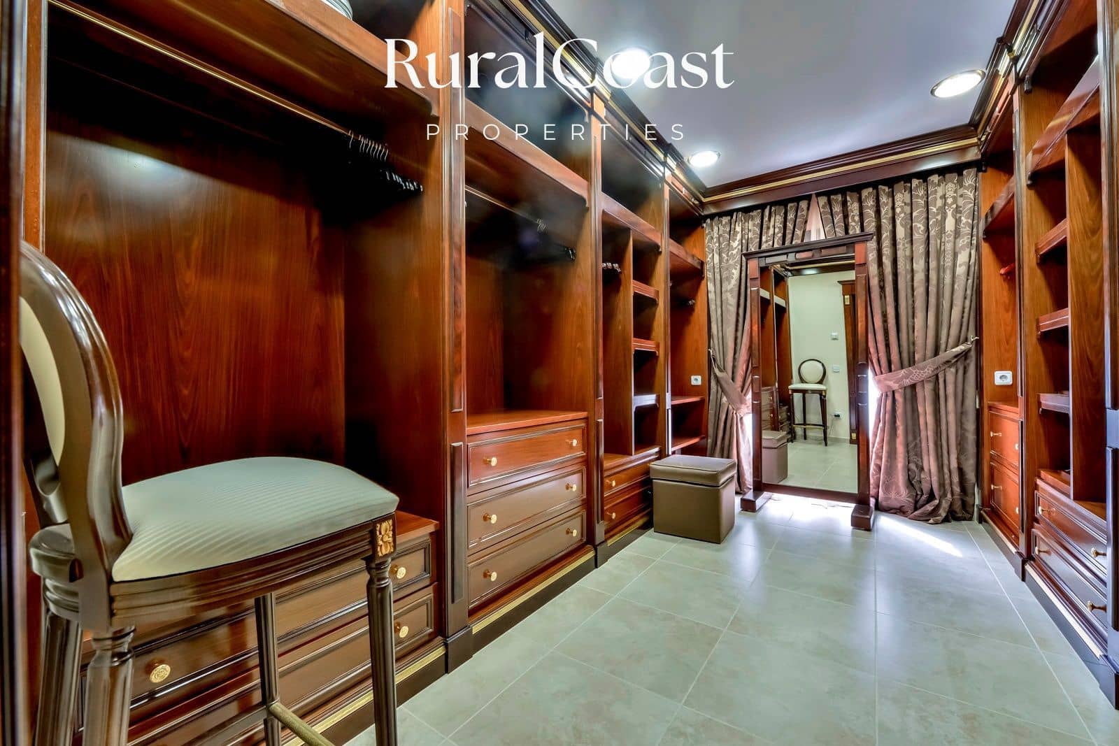 3 soveværelse Villa til salg i Altea med swimmingpool garage - € 880.000 (Ref: 7409152)