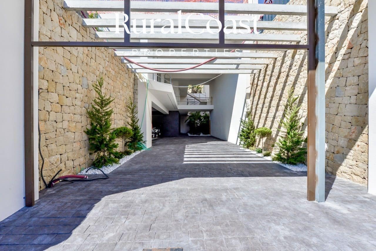 8 slaapkamer Villa te koop in Finestrat met zwembad garage - € 3.950.000 (Ref: 7433225)