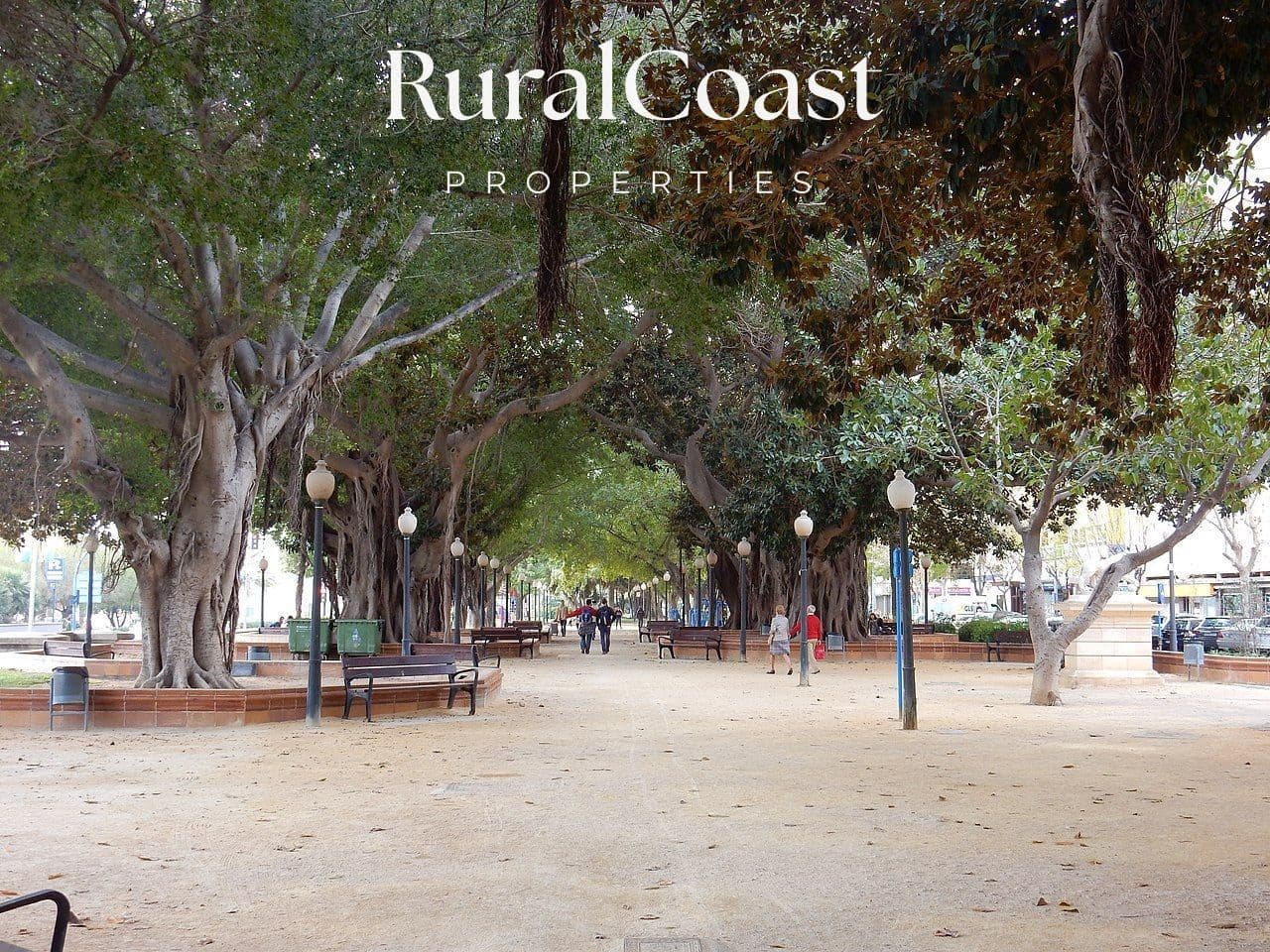 4 soveværelse Lejlighed til salg i Alicante by med swimmingpool garage - € 397.000 (Ref: 7452654)