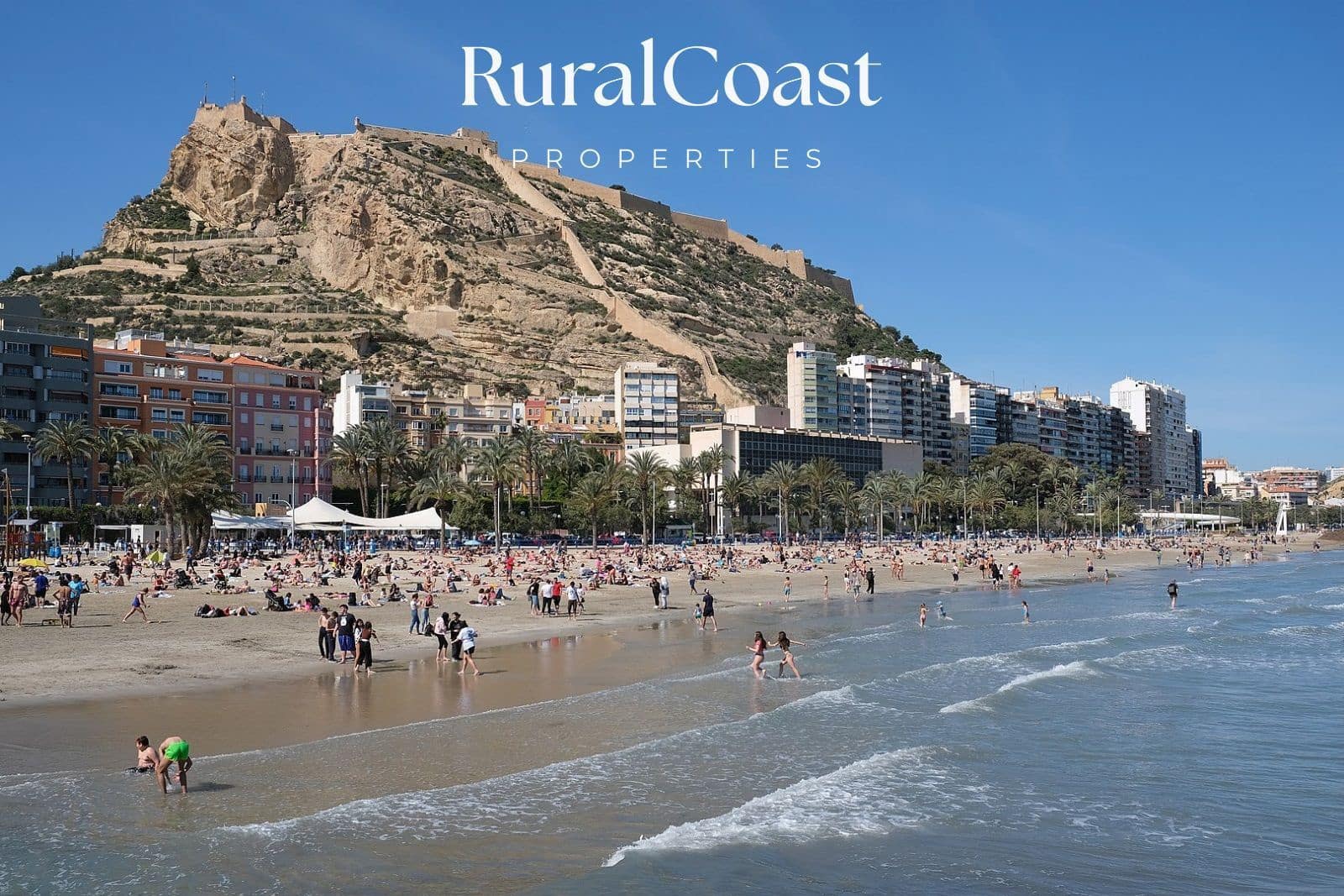 4 soveværelse Lejlighed til salg i Alicante by med swimmingpool garage - € 397.000 (Ref: 7452654)