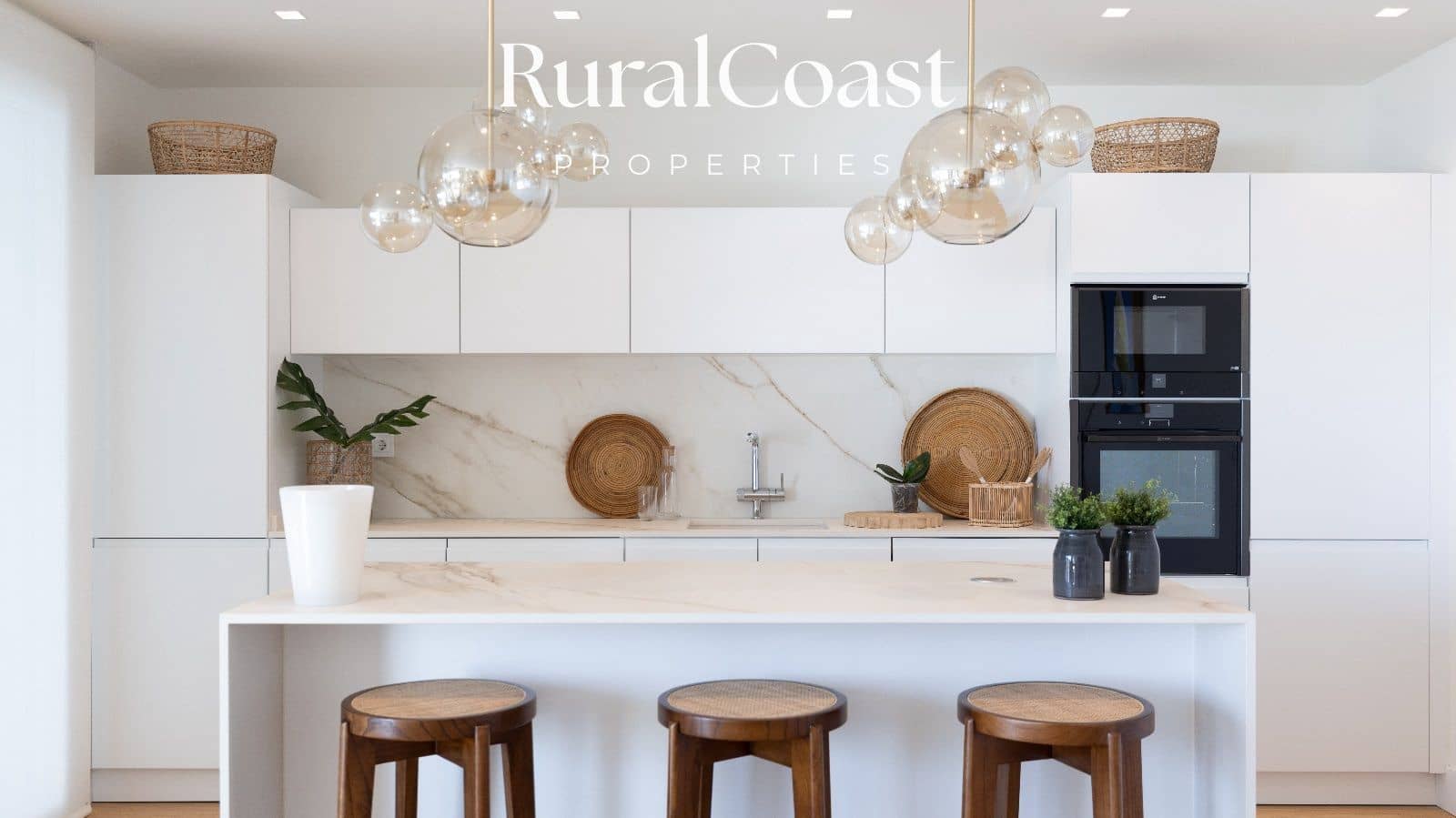 2 soverom Leilighet til salgs i Benidorm med svømmebasseng garasje - € 1 290 000 (Ref: 7533282)