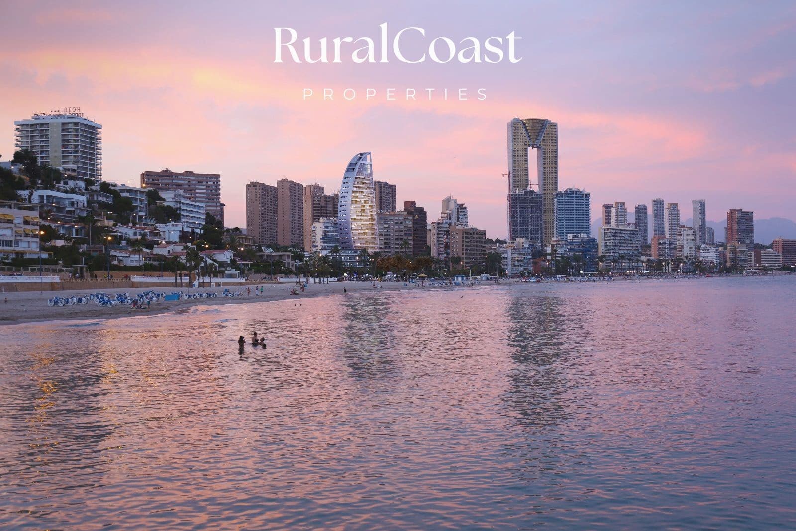 2 soverom Leilighet til salgs i Benidorm med svømmebasseng garasje - € 1 290 000 (Ref: 7533282)