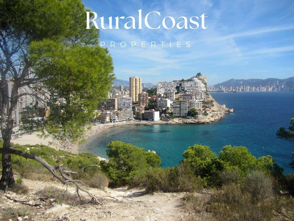 Chalet de 4 habitaciones en Finestrat en venta con piscina - 1.400.000 € (Ref: 7555300)