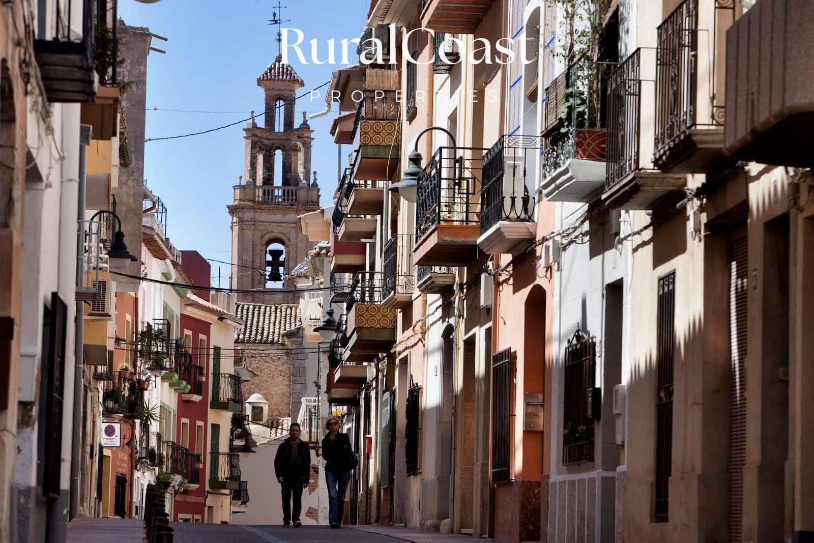 Chalet de 4 habitaciones en Finestrat en venta con piscina - 1.400.000 € (Ref: 7555300)