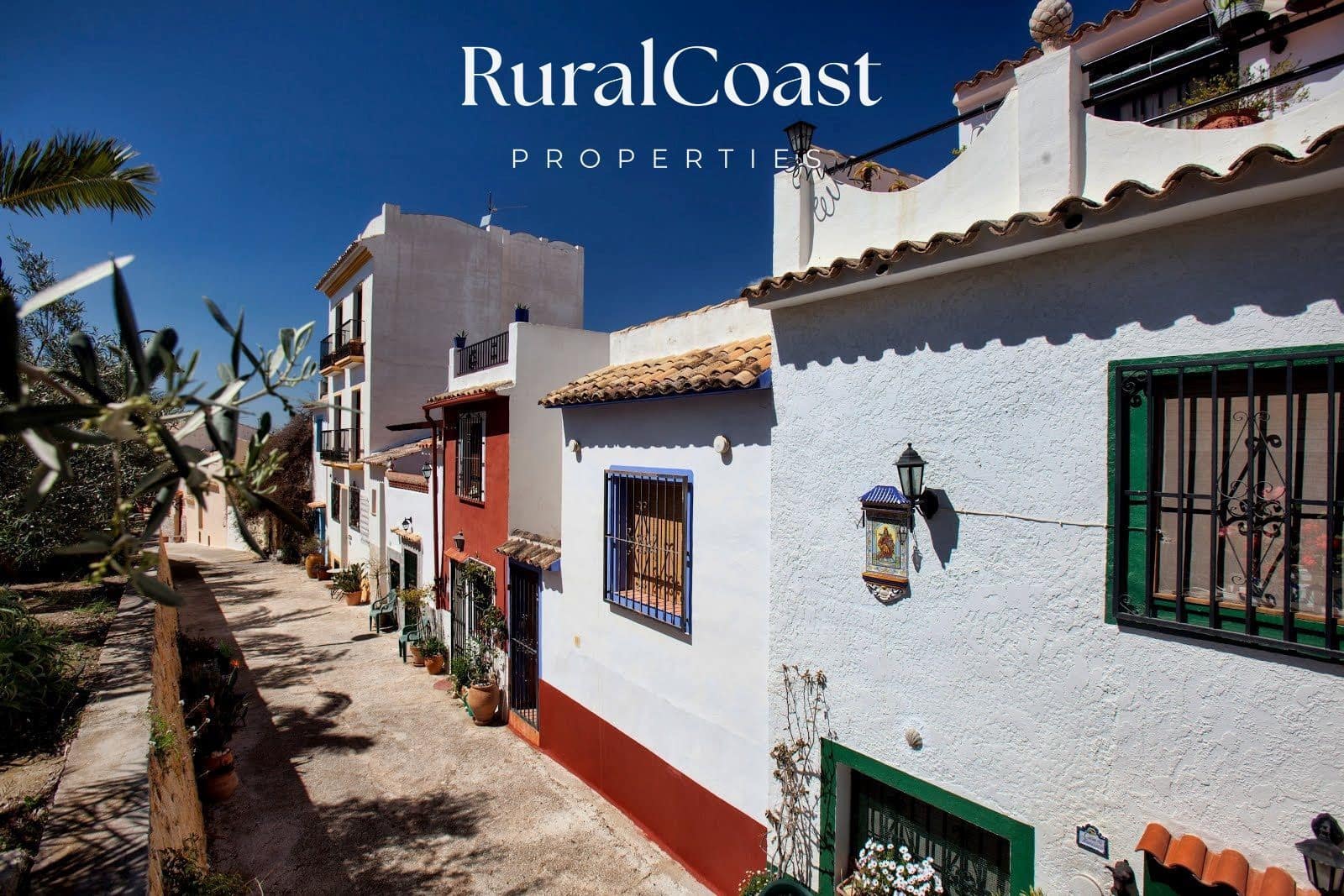 Chalet de 4 habitaciones en Finestrat en venta con piscina - 1.400.000 € (Ref: 7555300)